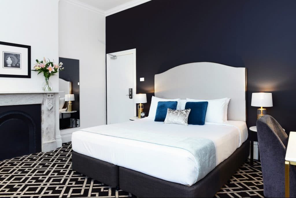 md_HCPL_King-Room_208_03-1024x684-1024x683 Randwick Accommodation