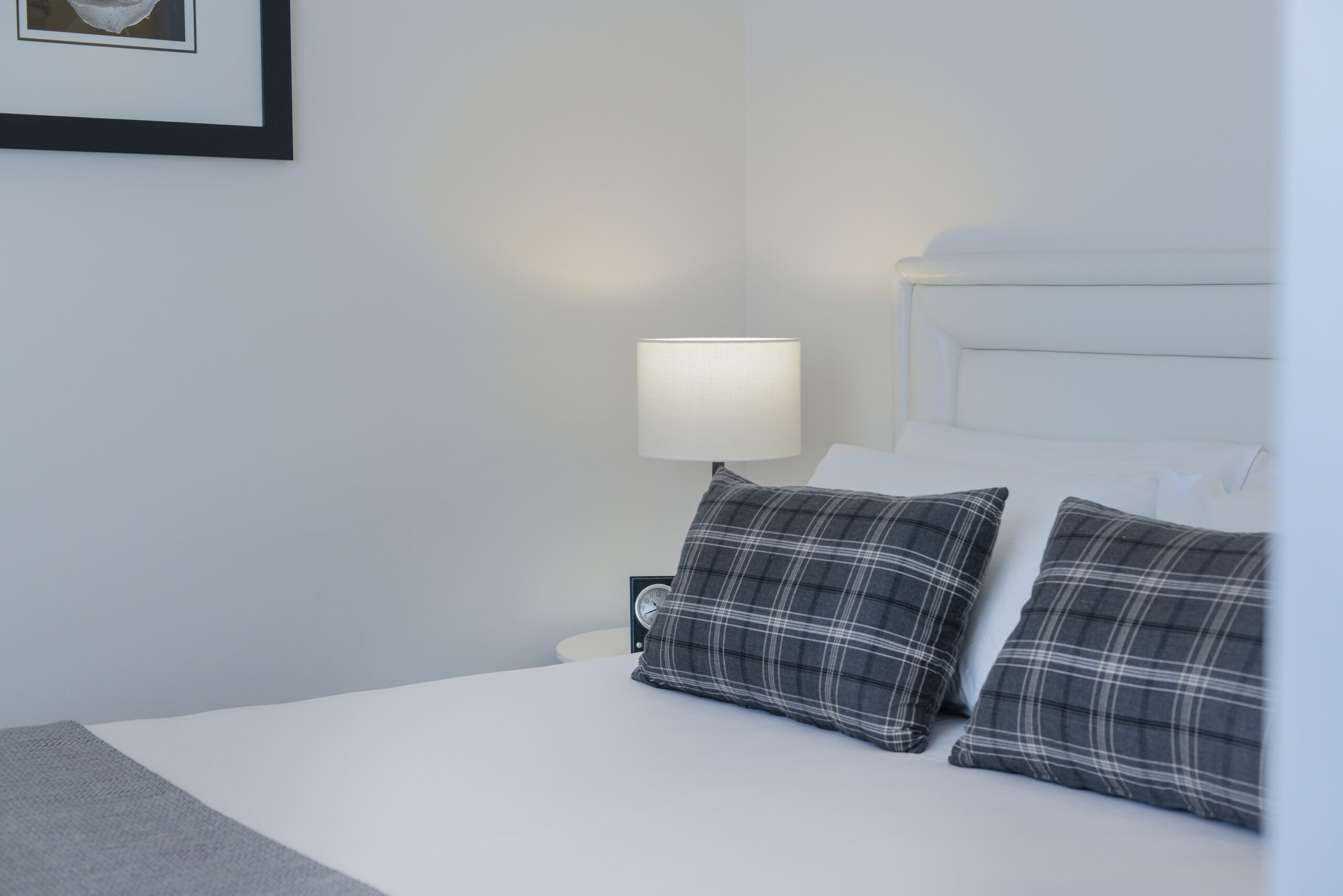 Perouse-Queen-room-Perouse-Randwick-6